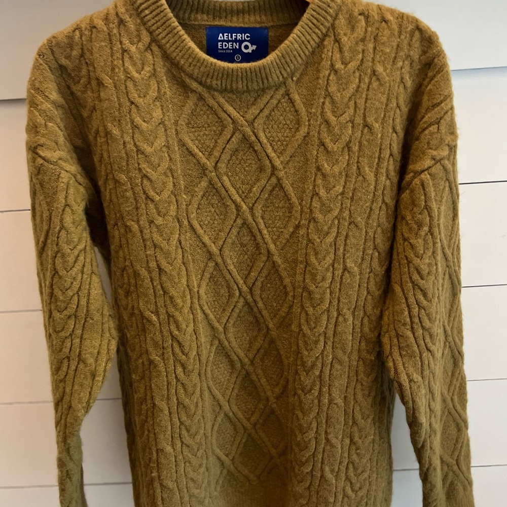 Aelfric Eden Soft Cable Knit Sweater Chartreuse Green Size Small Unisex